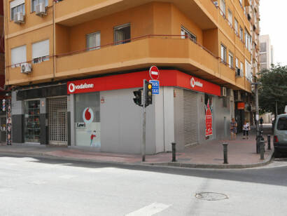 Corpóreo-Vodafone-y-fachada