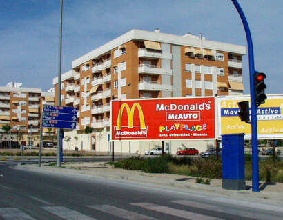 Carteles y vallas en Alicante