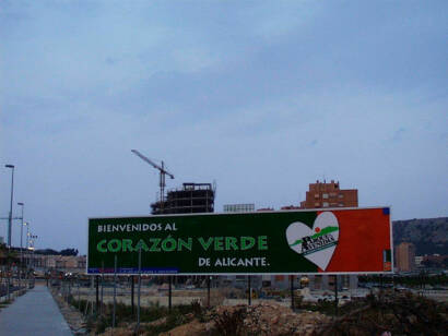 Carteles y vallas en Alicante